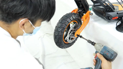 Technical Guide: KuKirin G2 Max Front Wheel Replacement