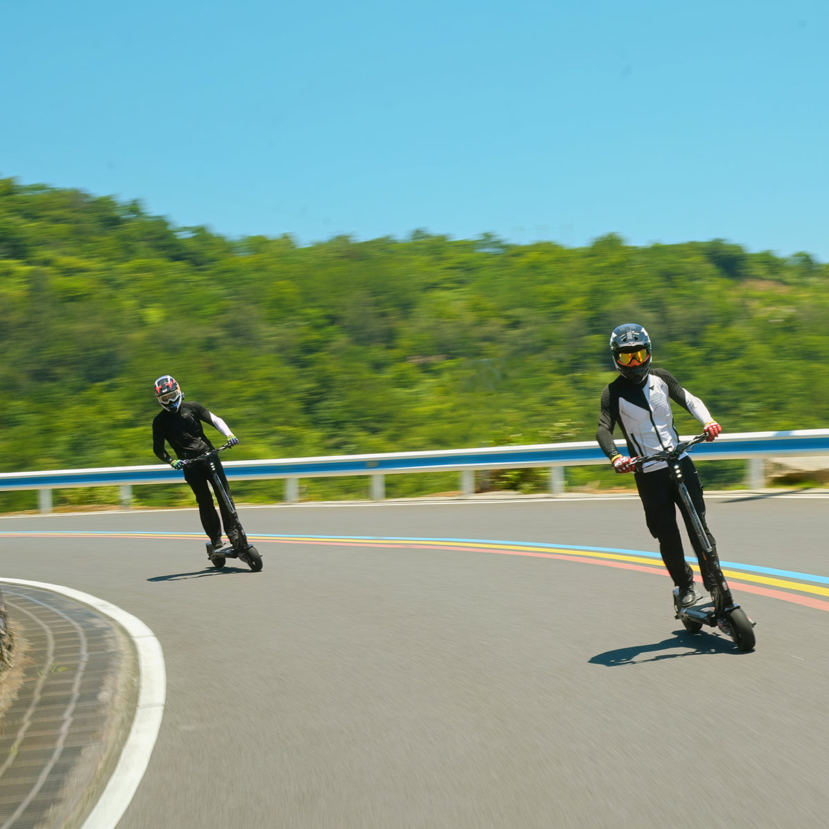 Scooter eléctrico de alto rendimiento KuKirin T4