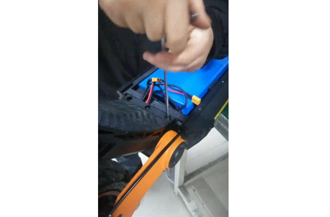 KuKirin G3 Taillight and Charging Port Replacement Guide